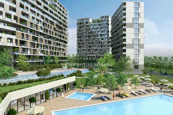 The outdoor swimming pool in Exen Istanbul