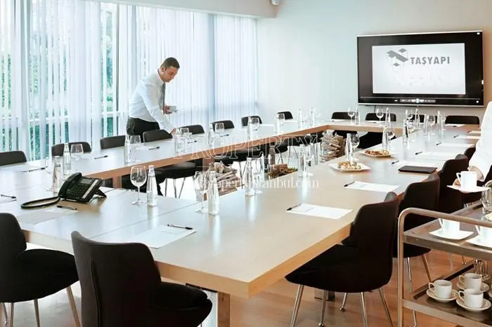 The meeting room in Four Winds Residence
