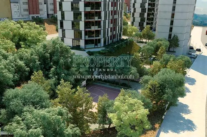 Fullada Maltepe compound garden