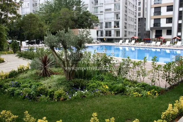 The swimming pool of Galavia Suadiye Sitesi