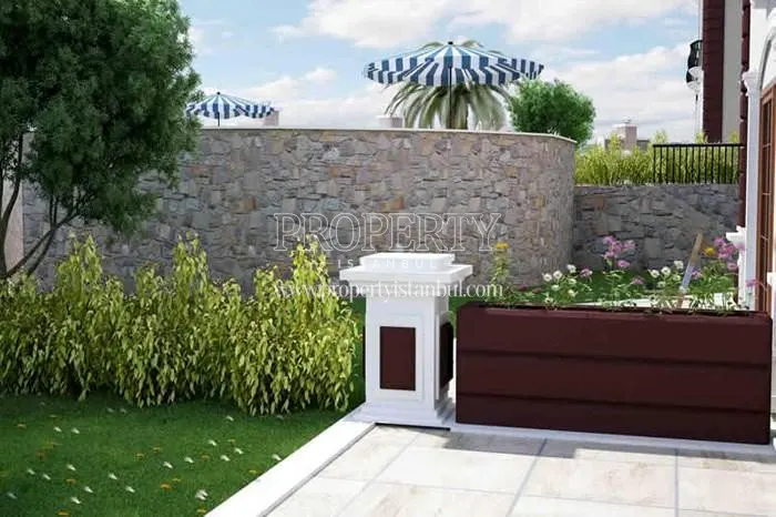 Small garden in Gravur Zekeriyakoy Villalari