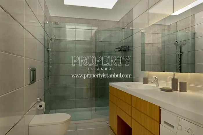 One of the bathrooms in Greenlife Residence