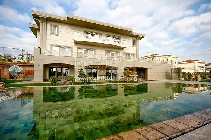 Gunisigi Konaklari compound