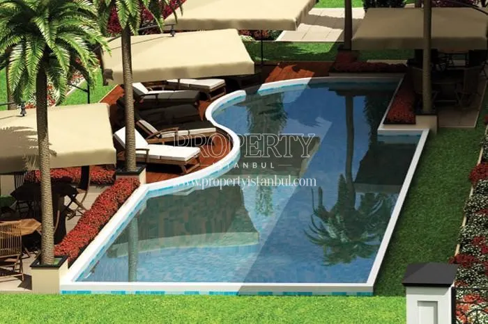The outdoor swimming pool of the Guzel Bahce Buyukcekmece complex