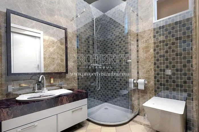 One of the bathrooms in Halic 1453