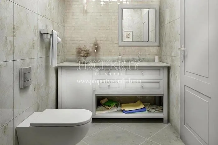 One of the bathrooms in Hayat Residence