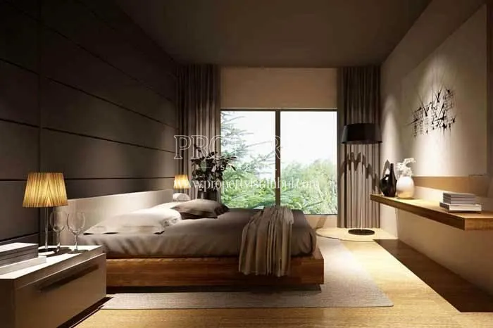 One of the master bedrooms in Helenium Garden