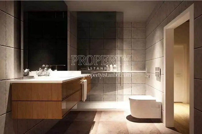 One of the bathrooms in Helenium Garden