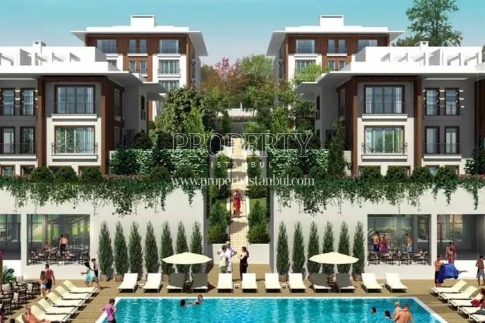 The outdoor swimming pool of Hobi Life