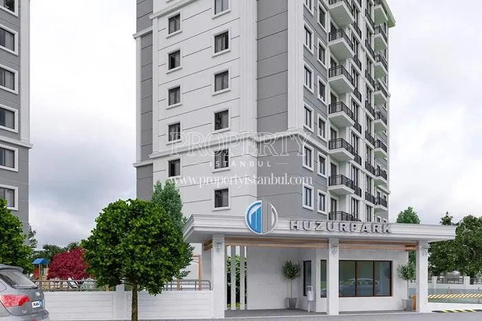 The entrance of the Huzur Park Pendik compound