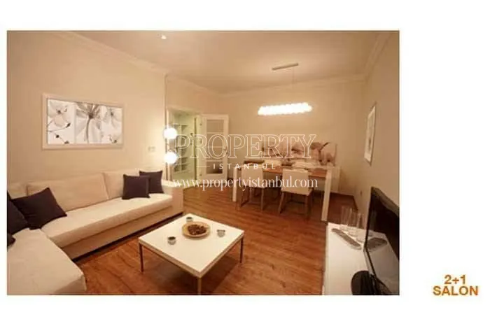 A spacious living room in Innovia 4