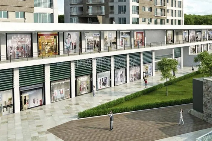 The shopping center in Innovia Ispartakule