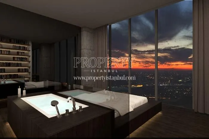 Luxury bathroom with a bathtub in Istanbloom