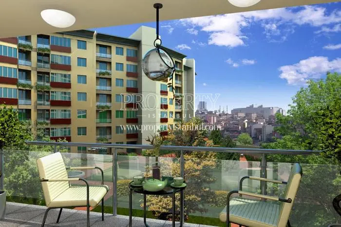 The balcony in Kagithane 7000 homes