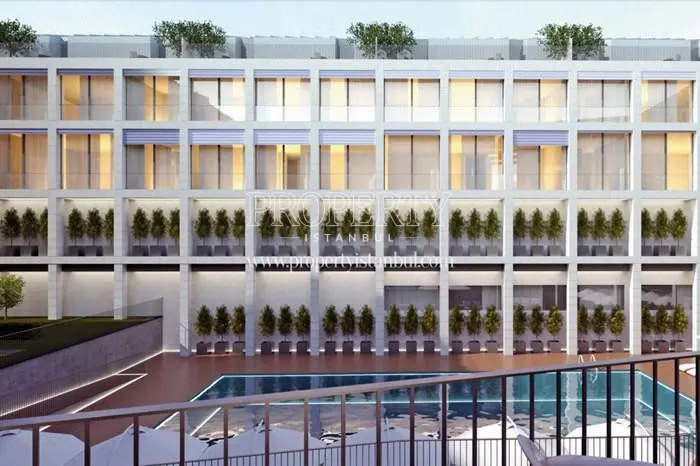 Outdoor swimming pool in the Kemerlife 23 compound
