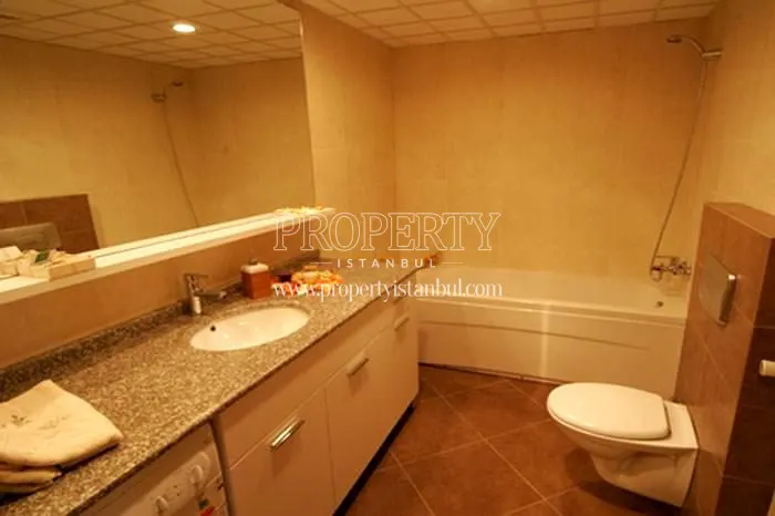 One of the bathrooms in Kentplus Mimarsinan