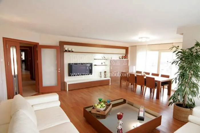 One of the living rooms in Kentplus Mimarsinan