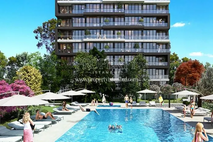 The outdoor swimming pool in Kontek Duet Ciftehavuzlar
