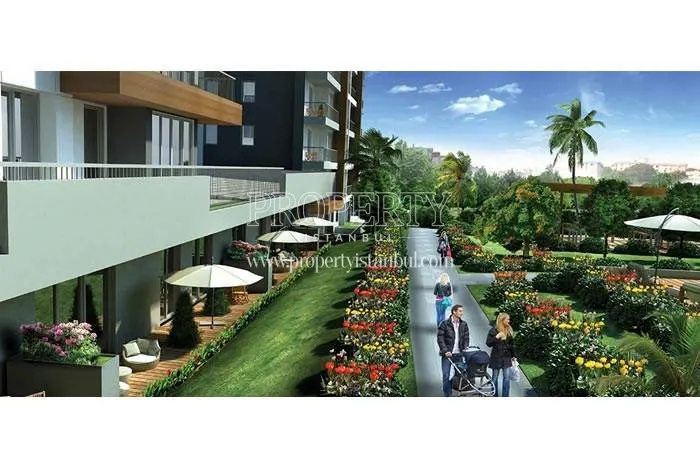 Walking track among trees in the La Vie Istanbul compound