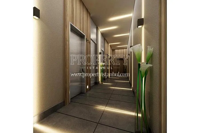 The corridor of the Lal Bahce building