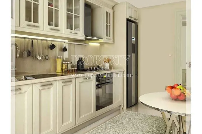 Small well-designed kitchen in Loza Evleri