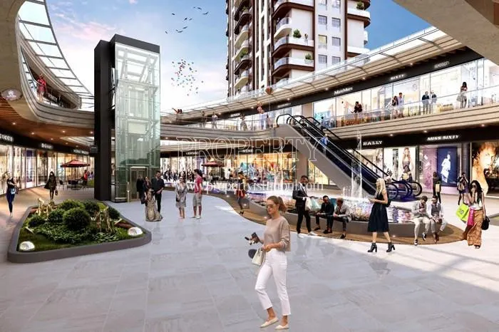 The shopping center in Luxera Meydan