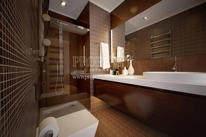 One of the bathrooms in Luxera Yenibosna