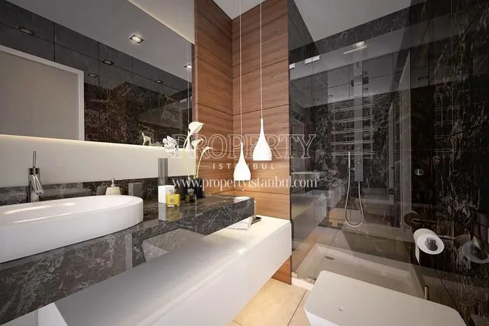 One of the bathrooms in Luxera Yenibosna