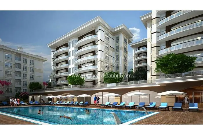 The outdoor swimming pool in Maritza Beykoz Vadi Evleri
