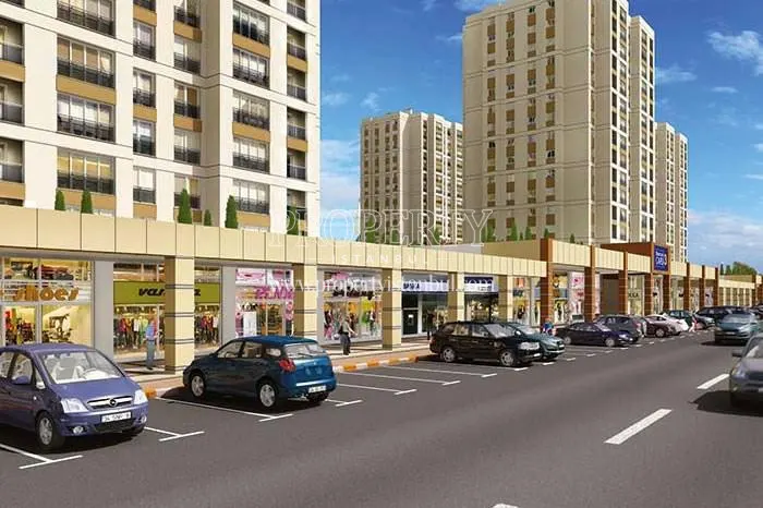 The parking lot in front of the shops in Marmara Evleri 3