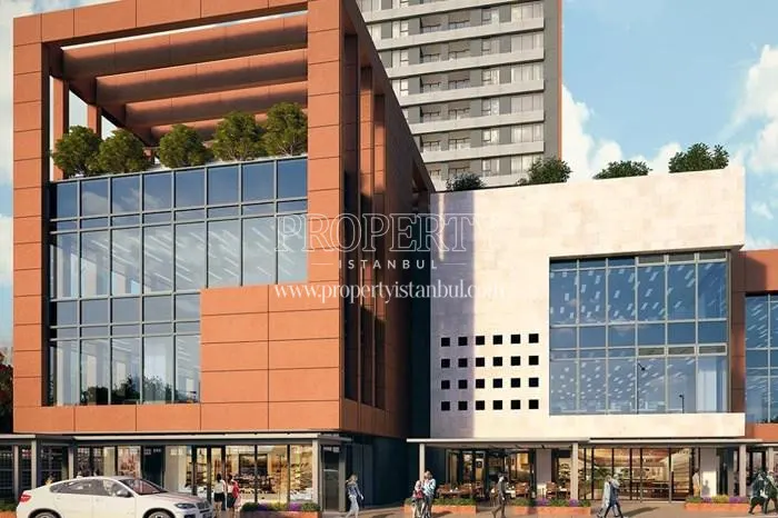 The shopping center in the Mesa Koz compound