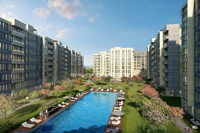 The outdoor swimming pool of Meydan Ardicli