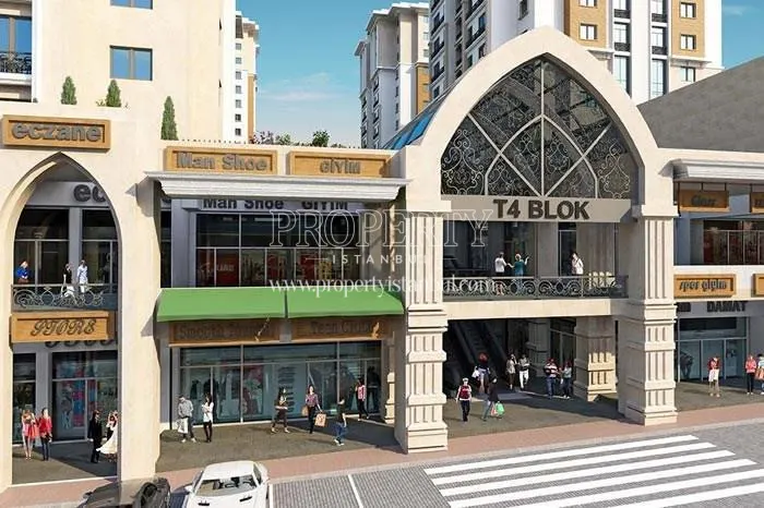 The entrance of the Meydan Dukkanlari shopping center