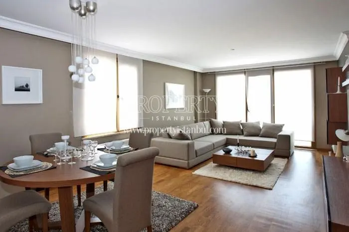 One of the living rooms in Mira Cekmekoy