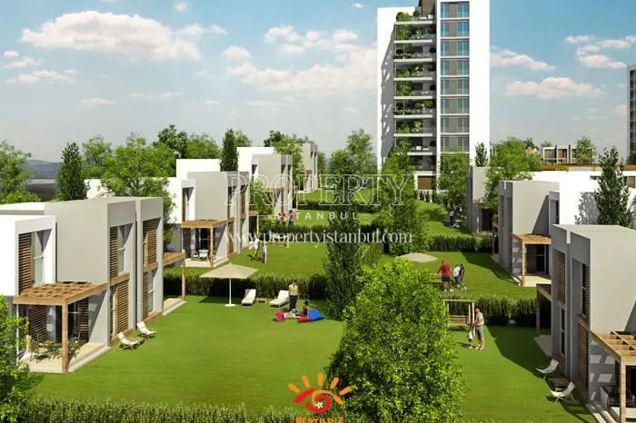 Mira Kurtkoy compound