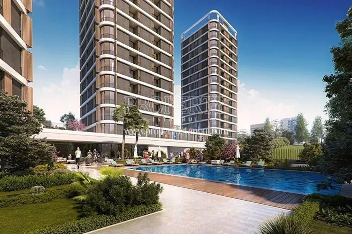 The outdoor swimming pool of Mod Istanbul