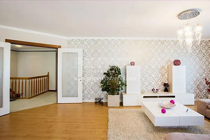 A living room in Modakent Cekmekoy