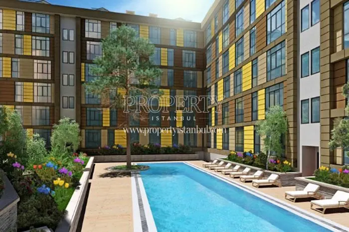 Outdoor swimming pool in Neo Bolluca 2
