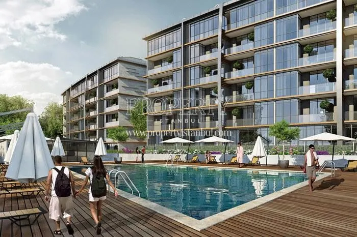 Outdoor swimming pool in New Nisantepe Cekmekoy