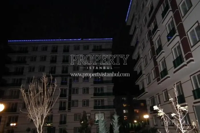 New Yakacik compound at night