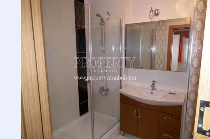 One of the bathrooms in New Yakacik