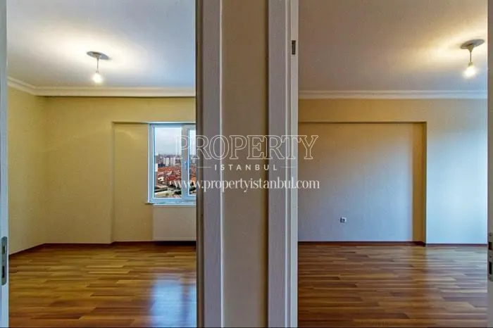 One of the empty rooms in Nida Life