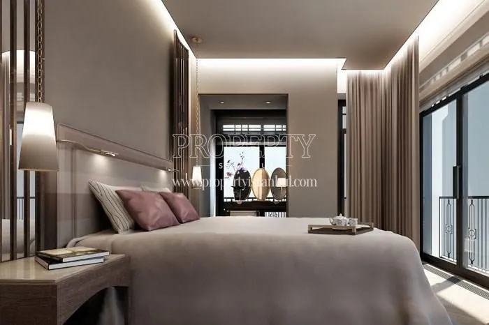 The master bedroom with a closed balcony in Nisbetiye On
