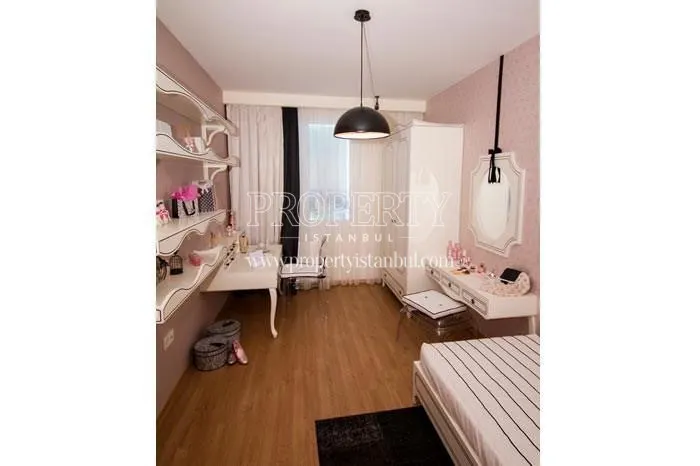 White bedroom in Olimpa Park Plus