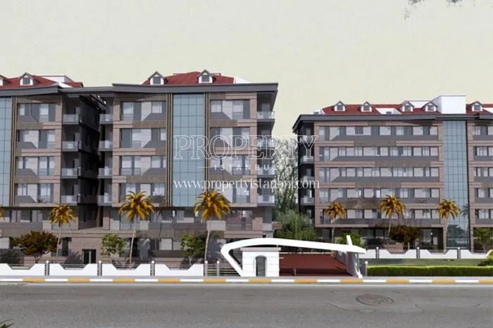 Front view of the Ona 9 Dragos compound