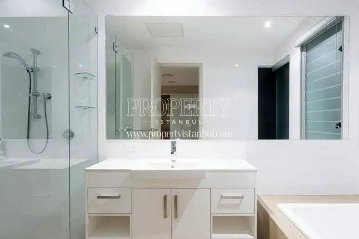 One of the bathrooms in Onur Park Life Istanbul