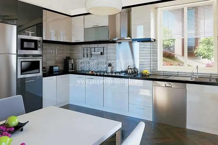Spacious kitchen in Own Garden Yakacik