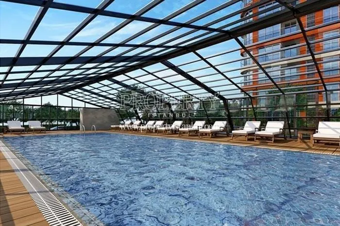The swimming pool in Park 34