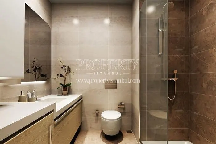 Small bathroom in Pera Park