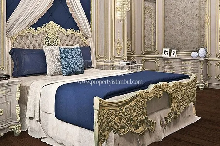 Ottoman-style decorated master bedroom in Pergamon Koskleri
